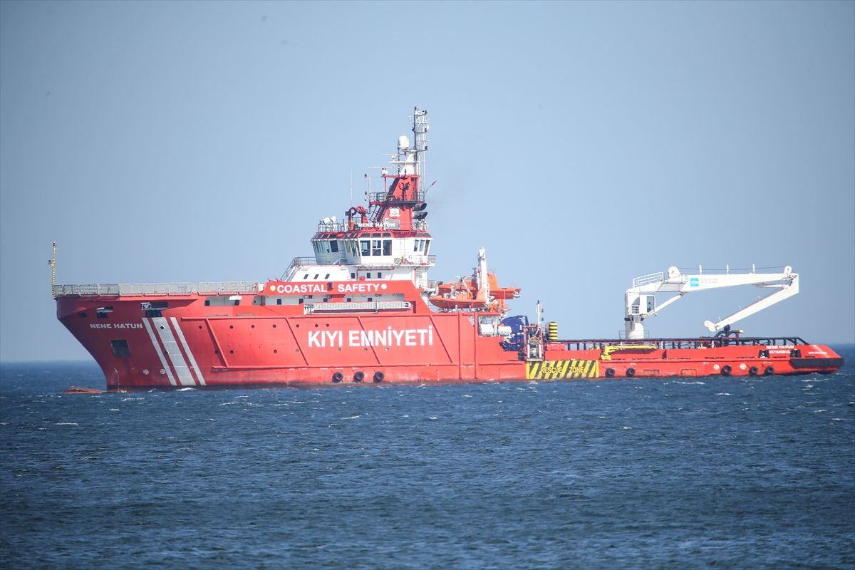 Marmara Denizi'nde batan gemideki 4 kişiden iz yok! 36 kez dalış yapıldı