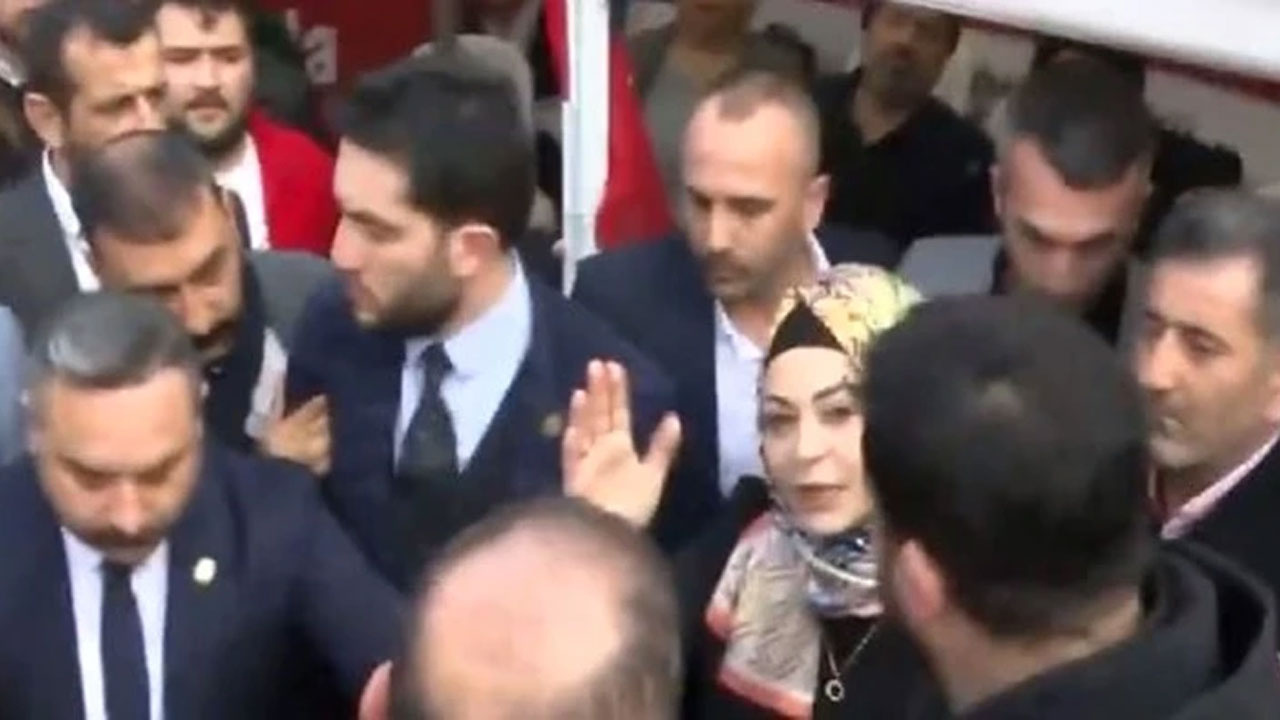 Ekrem İmamoğlu ve MHP'liler arasında gerginlik! MHP İlçe Başkanı Arzu Karaalioğlu: Geri basın...