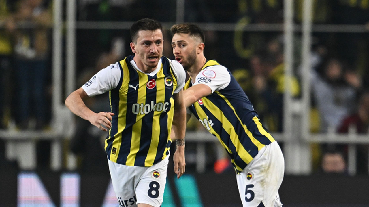 Fenerbahçe'de Mert Hakan Yandaş kararı İsmail Kartal'ın tercihi