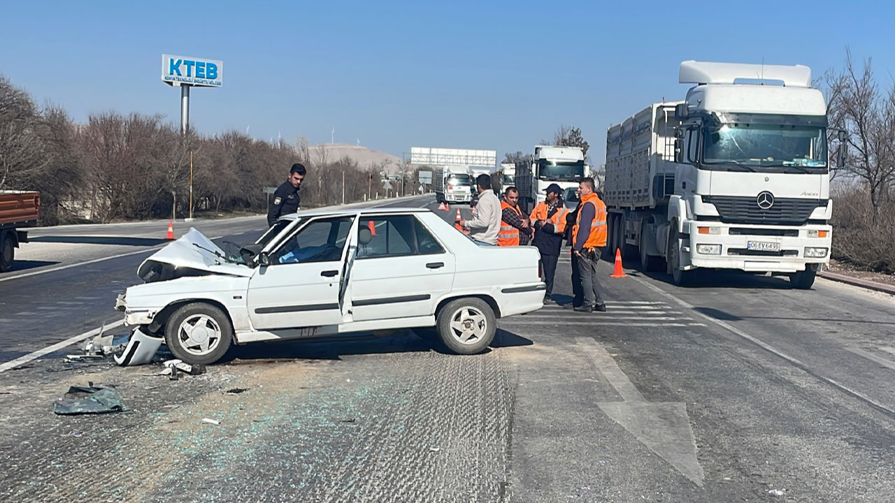 Konya'da trafik kazası: 2 kişi hayatını kaybetti!