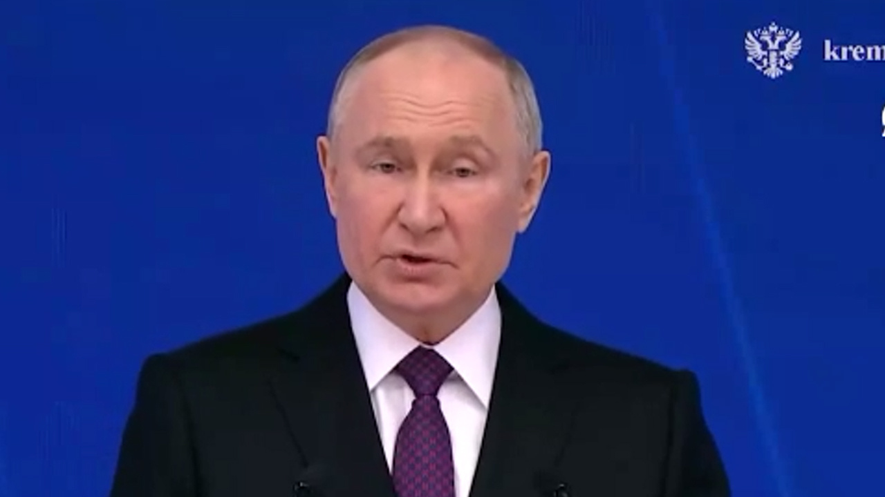 Vladimir Putin'den NATO ülkelerine "nükleer savaş" uyarısı