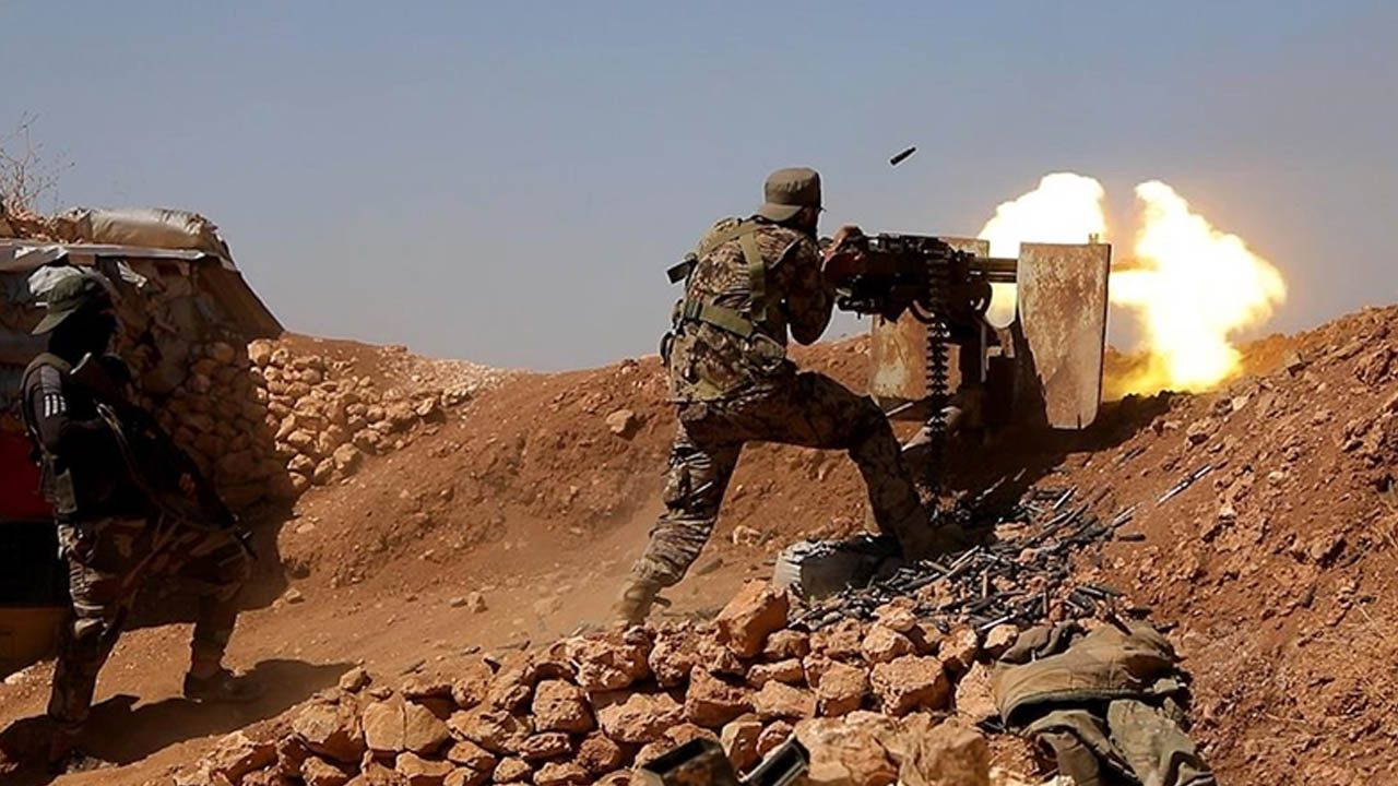 Deyrizor'da Arap aşiretleri ile terör örgütü PKK/YPG arasında şiddetli çatışmalar çıktı