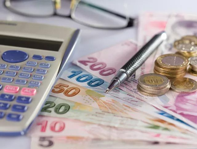 Mehmet Şimşek'ten maaş zammı açıklaması! Memur ve emekli için rakam ortaya çıktı