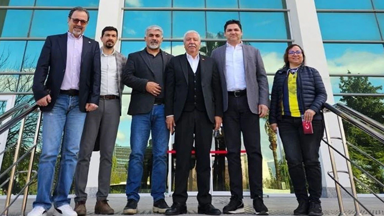 İYİ Parti Muratpaşa Adayı Bucak çekildiğini YSK'ya bildirdi
