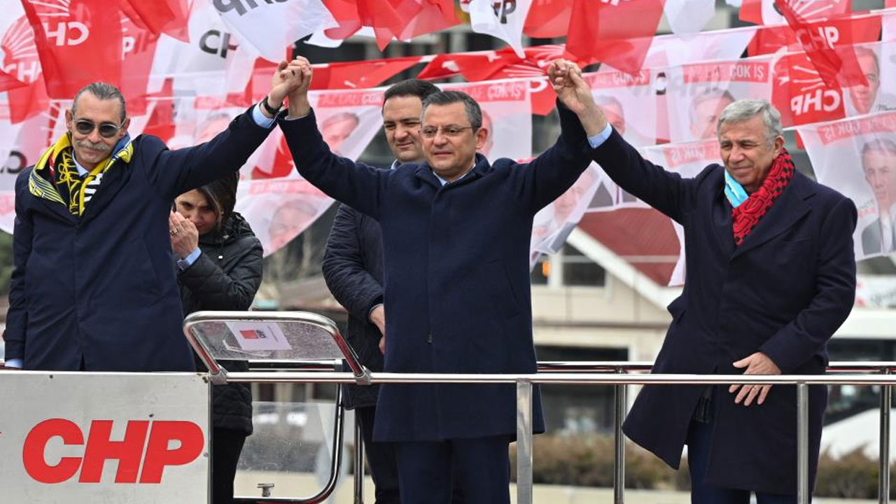 CHP lideri Özgür Özel: Erdal Beşikçioğlu polis akademisinden değil beşikten komiser
