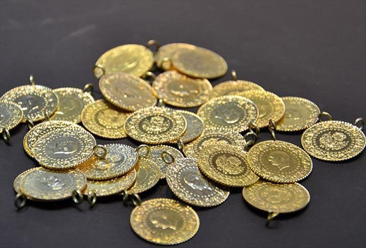 Altın fiyatları aldı başını gitti! 13 Mart çeyrek altın, gram altın ne kadar oldu?