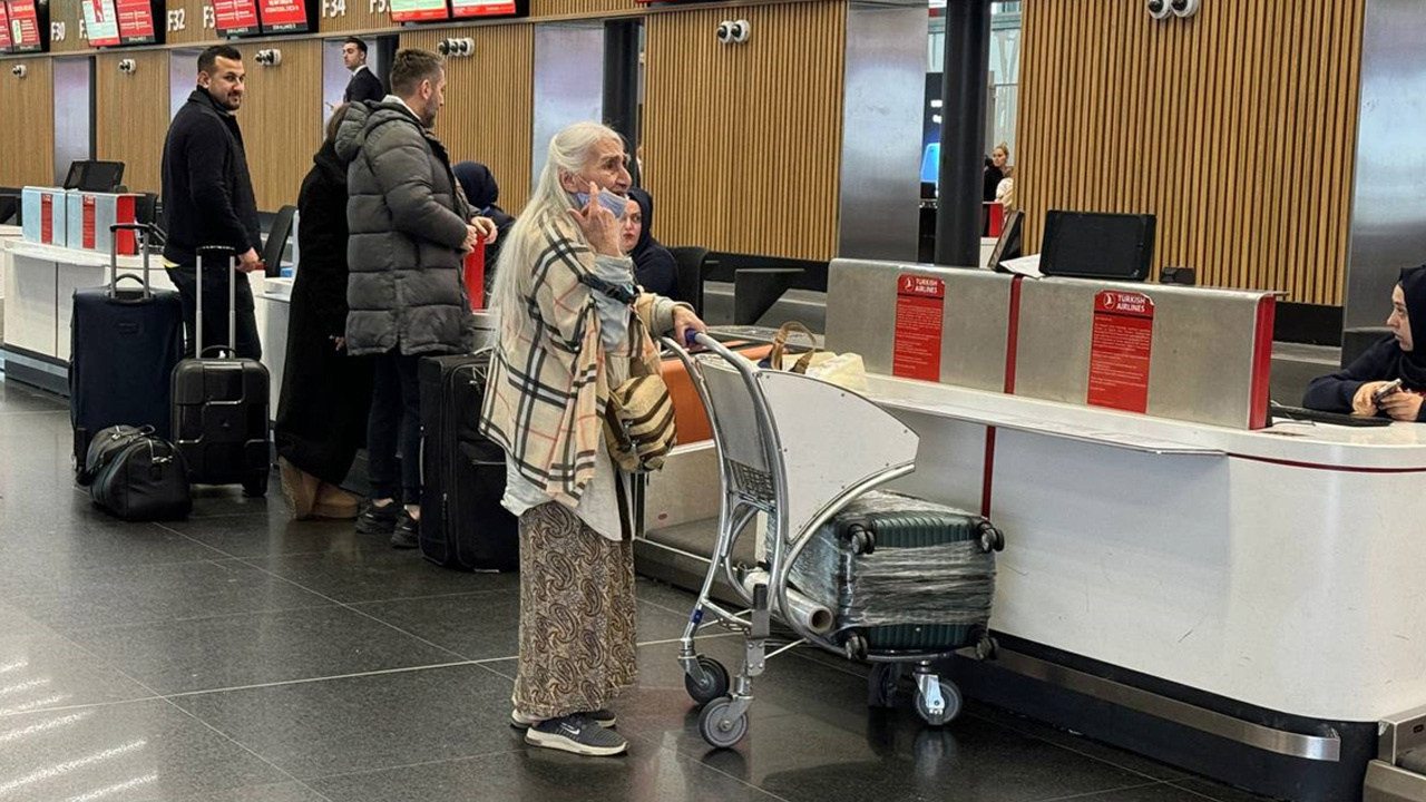 İranlı akademisyen bir ay yaşadığı İstanbul Havalimanı'ndan ayrıldı