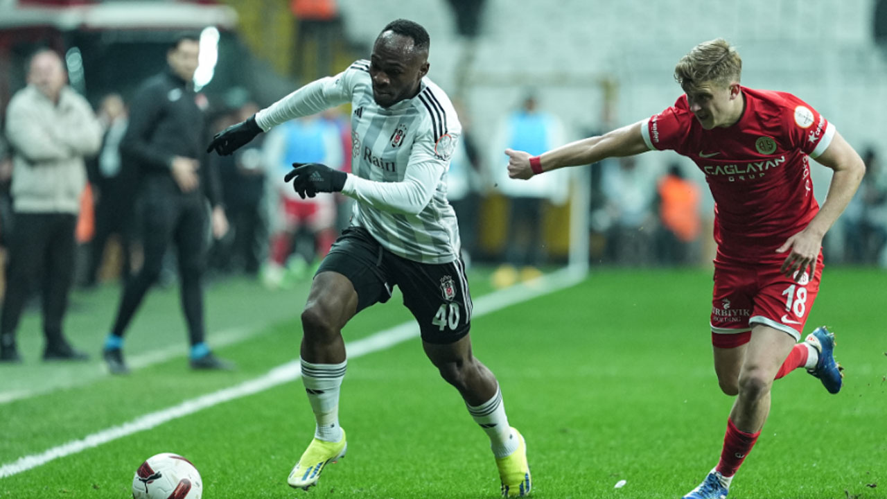 Beşiktaş sahasında Antalyaspor'a 2-1 mağlup oldu