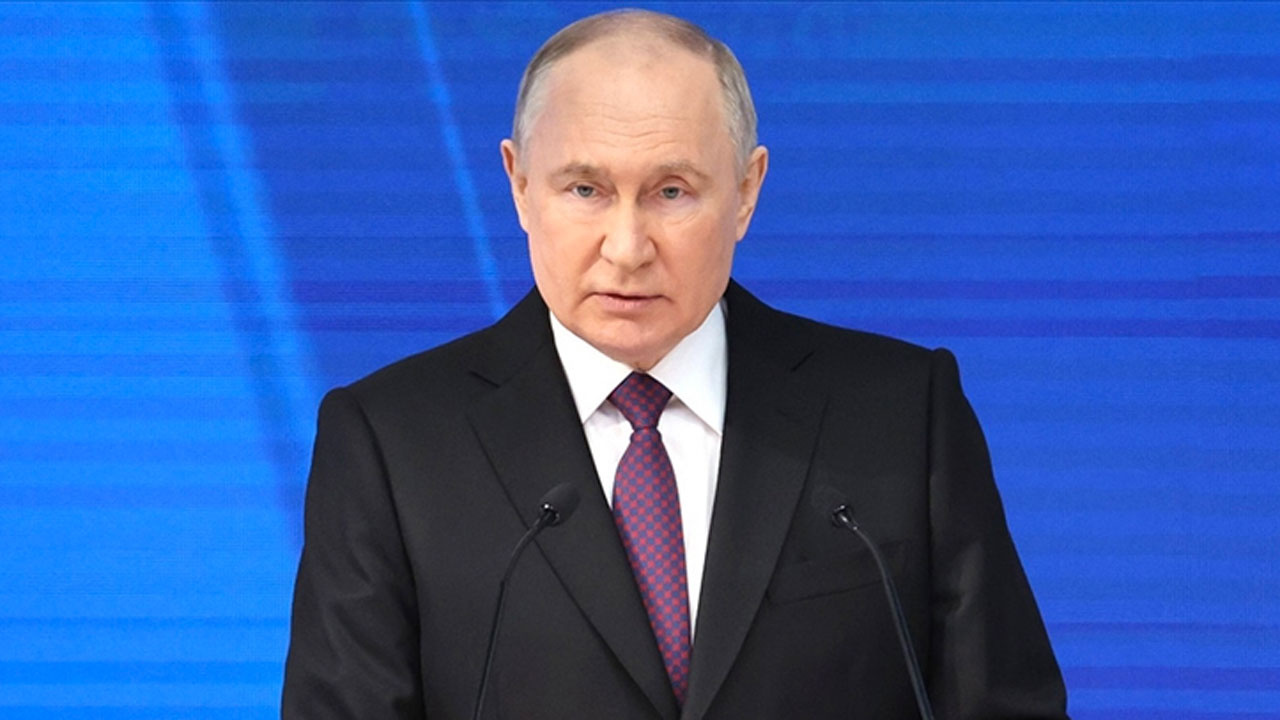 İngiltere Dışişleri Bakanı David Cameron Rusya'daki seçimlerle ilgili Putin'e tepki