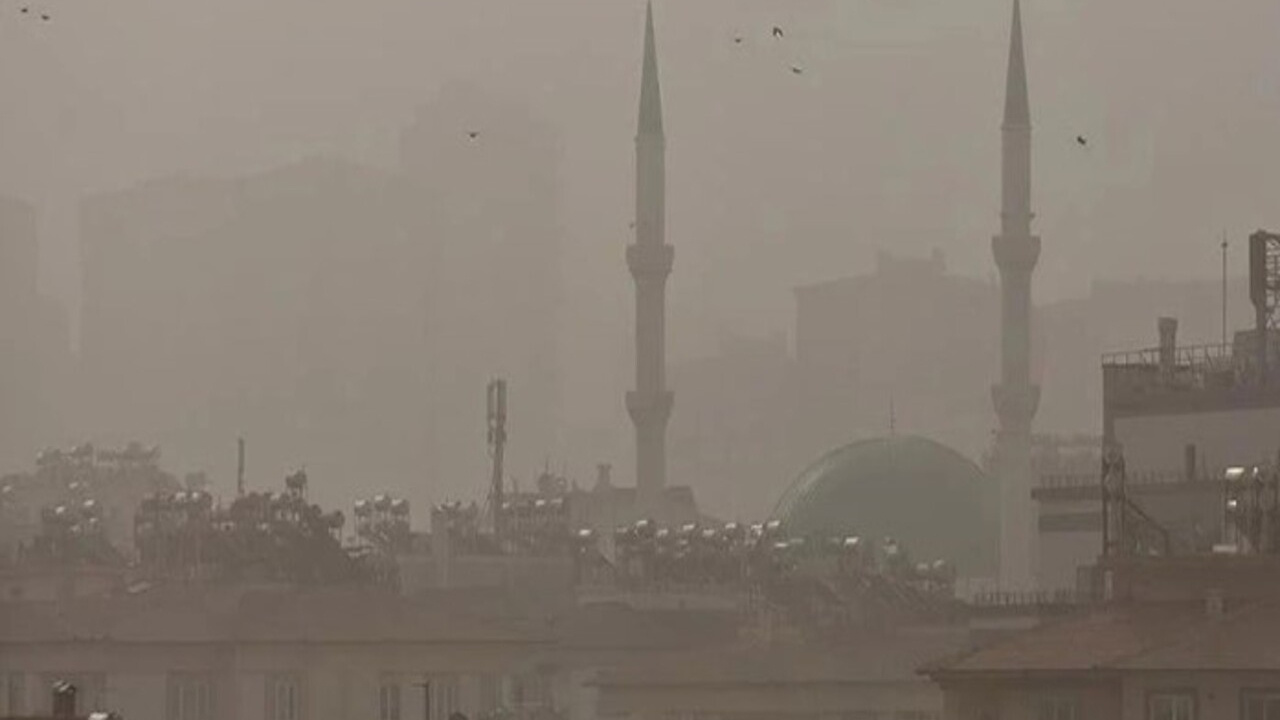 Meteoroloji İstanbul'u uyardı, Türkiye'ye toz taşınımı geliyor!