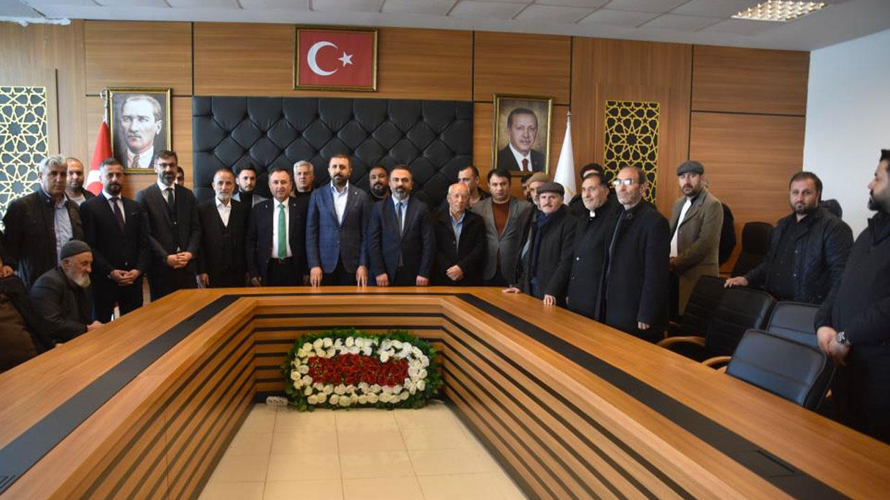 CHP Bitlis Belediye Başkan adayı AK Parti’ye geçti