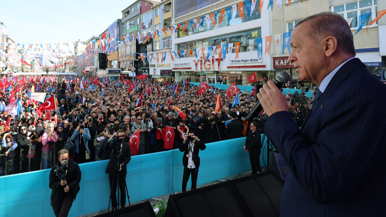 Cumhurbaşkanı Erdoğan'dan İmamoğlu'na: Bu şehir hiç kimsenin atlama taşı olamaz!