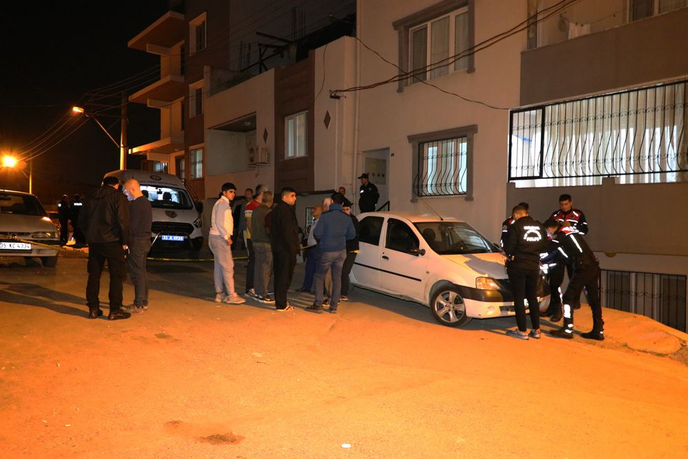 İzmir'de kan donduran olay!  Bir çocuğunu öldürüp diğerini yaralayan kişi intihar girişiminde bulundu