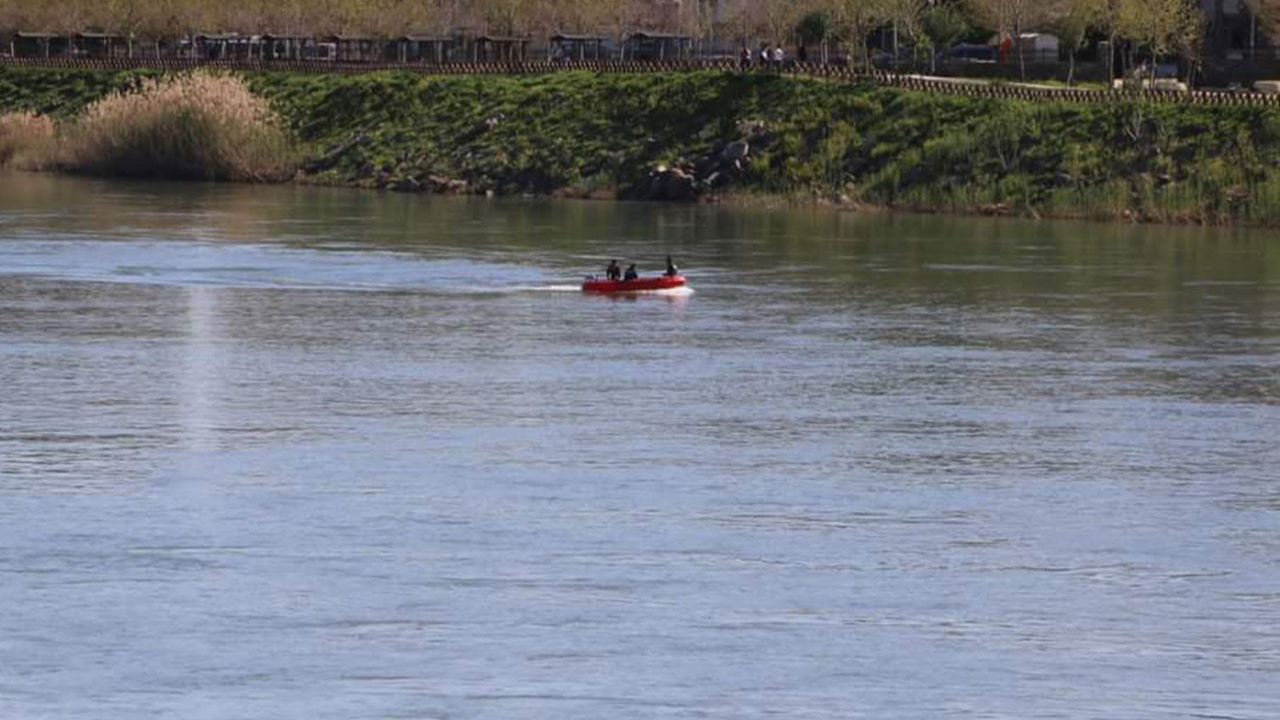 Şırnak'ta kaybolan 16 yaşındaki genç Dicle Nehri'nde aranıyor