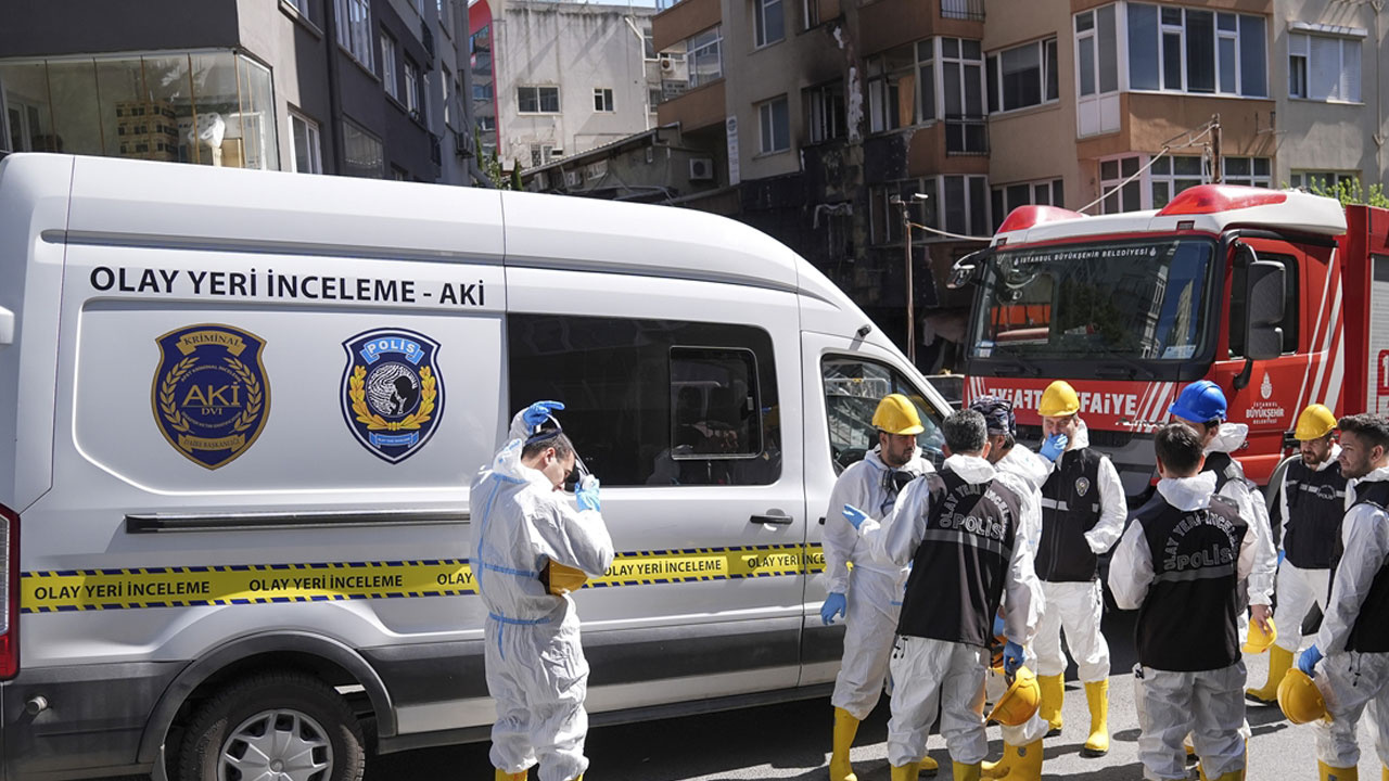 Beşiktaş'taki yangında ölenlerin cenazeleri Adli Tıp Kurumundan alındı
