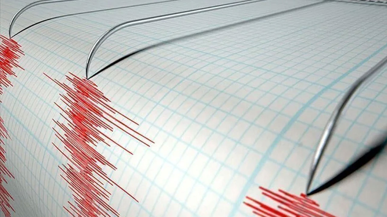 Ülkede büyük panik! Önce 7.4 ardından 6.4 büyüklüğünde deprem