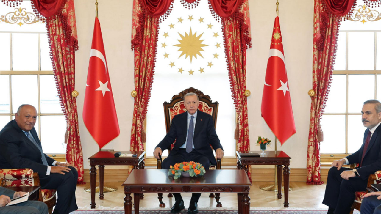 Dolmabahçe'de kritik görüşme! Başkan Erdoğan Şukri’yi ağırladı