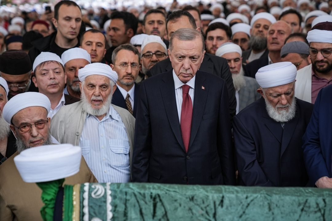 İsmailağa Cemaati Lideri Hasan Kılıç için cenaze töreni düzenlendi! Cumhurbaşkanı Erdoğan da katıldı