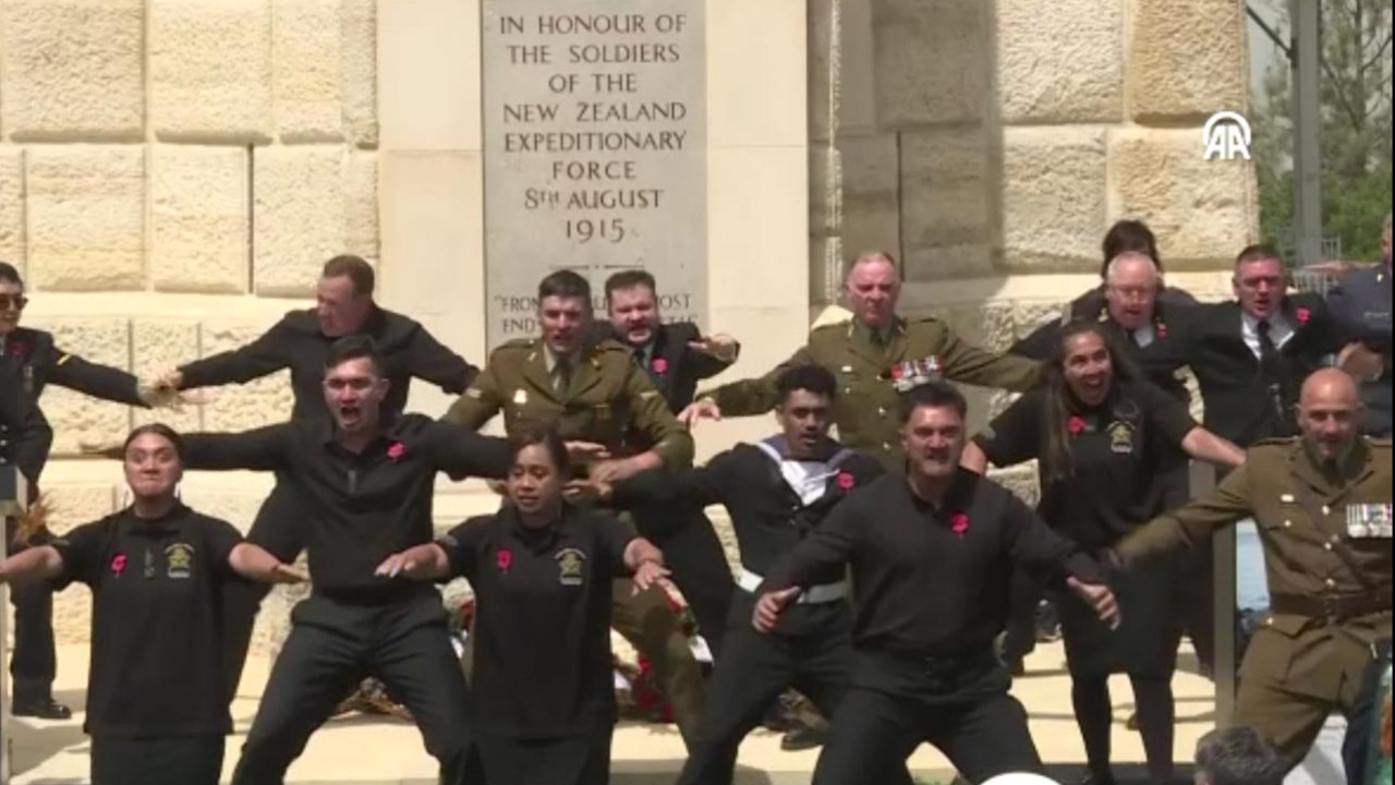 Yeni Zelanda Anıtı'nda anma töreni! Haka Dansı büyük ilgi gördü