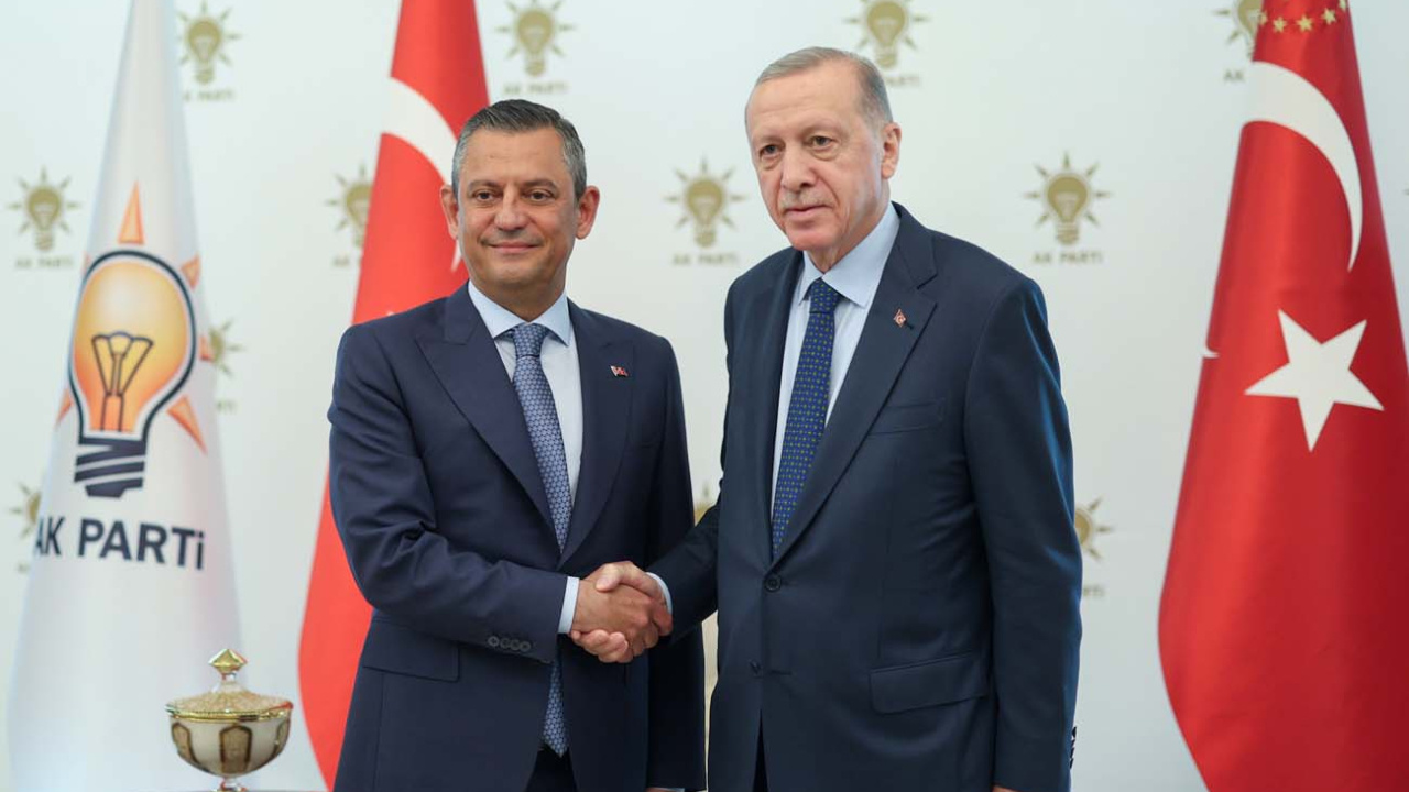 Özgür Özel'den Erdoğan görüşmesi sonrası ilk açıklama
