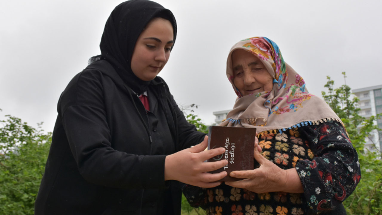 Gelin gittiği şehirde "Trabzon Ağzı Sözlüğü" yaptı