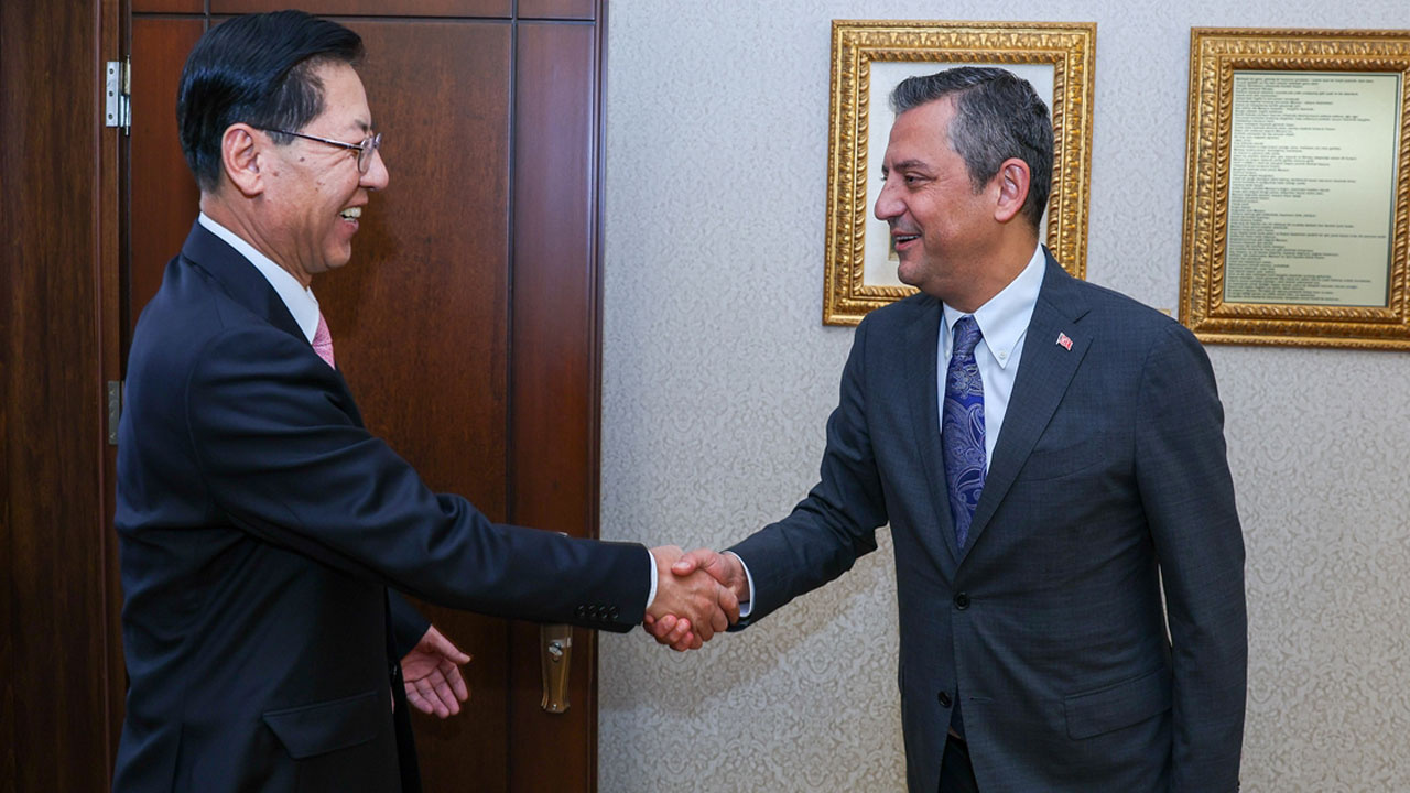 CHP Genel Başkanı Özgür Özel, Çin'in Ankara Büyükelçisi Shaobin ile görüştü