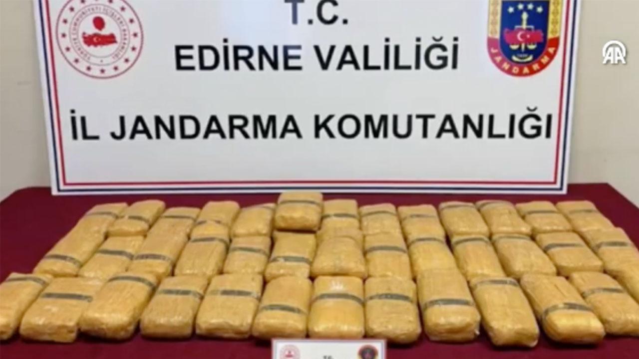 7 ilde Narkoçelik-18 Operasyonu: 1 ton 57 kilogram uyuşturucu madde ele geçirildi