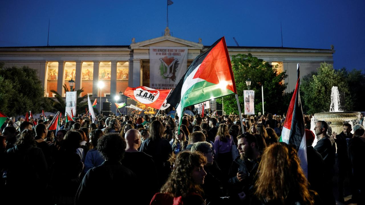 Filistin'e destek eylemine katılan kişiler için 'sınır dışı edilsin' talebi