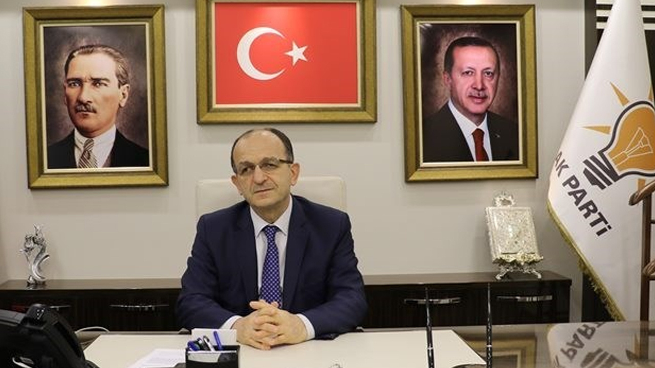AK Parti Rize İl Başkanı Hikmet Ayar istifa etti! Şamil Tayyar'dan Ayar'a telefon: "Aynı frekanstayız"