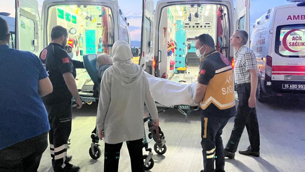 Burdur'da diyaliz sonrası fenalaşan 23 hasta başka hastanelere sevk edildi