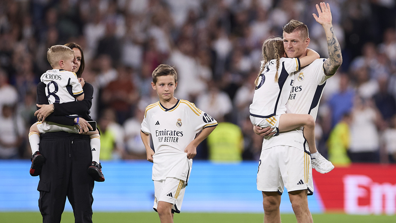 Toni Kroos gözyaşları ile Real Madrid'e veda etti