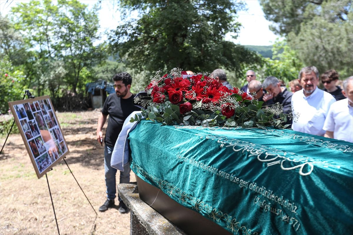 Kaybolduktan aylar sonra kemikleri bulunmuştu! Korhan Berzeg için cenaze töreni, ölüm nedeni belli oldu mu?
