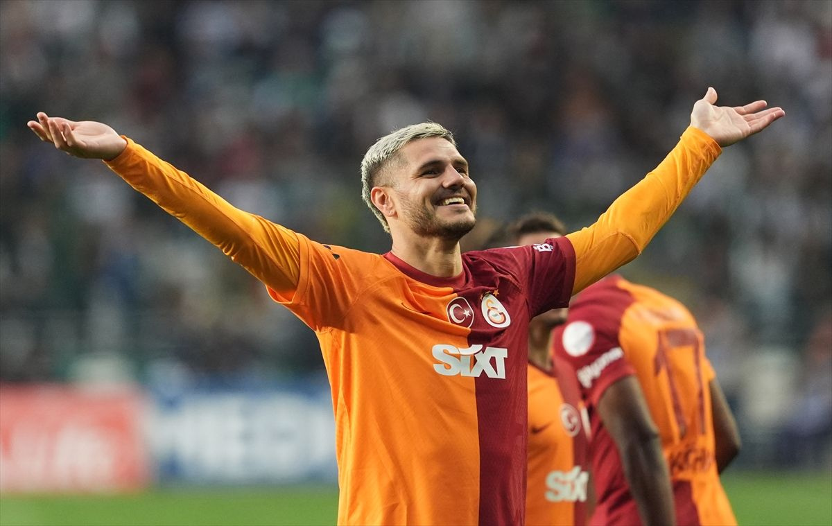 Icardi Galatasaray'dan ayrılacak mı? 40 milyon Euro'luk teklif sonrası flaş karar