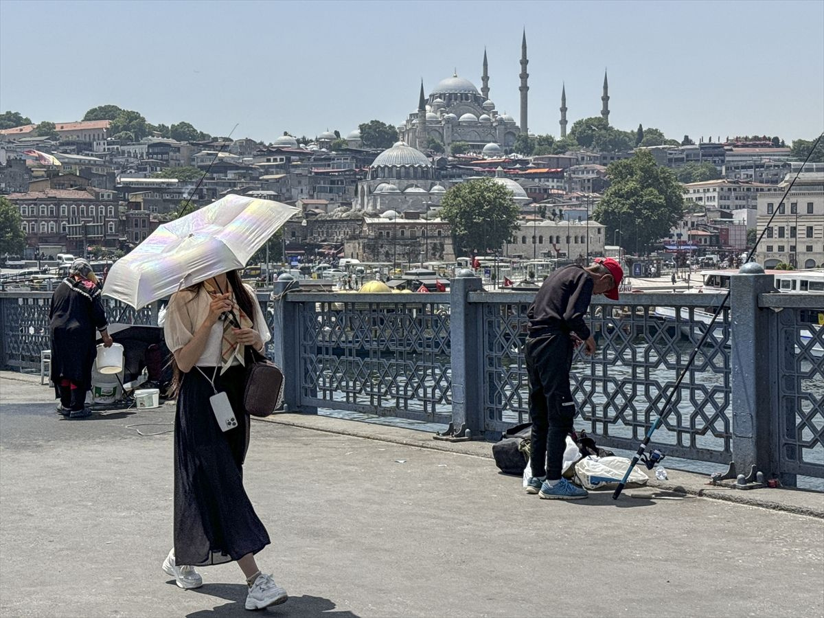 İstanbul'da bunaltan sıcağın nedeni belli oldu: İzobarik sırt!