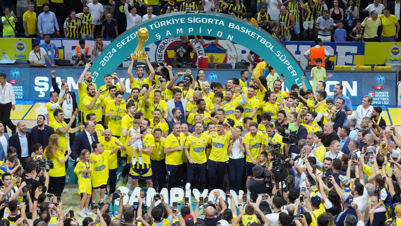 Türkiye Sigorta Basketbol Süper Ligi'nde şampiyon Fenerbahçe Beko