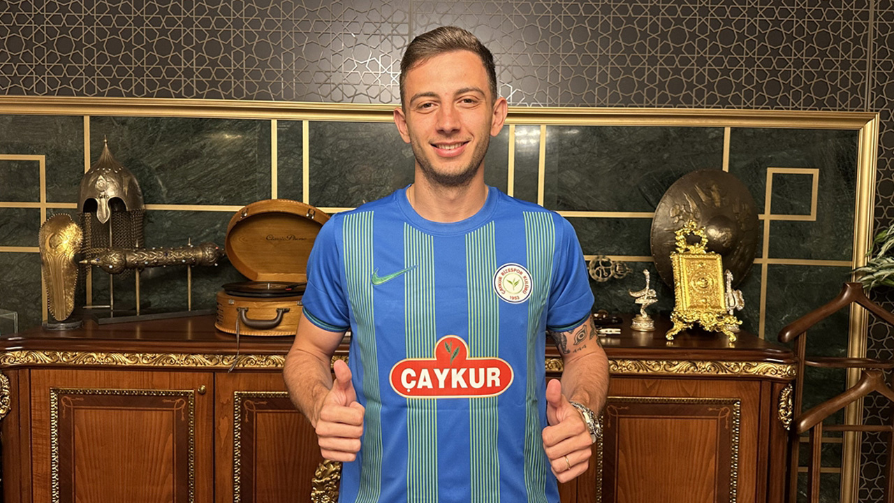 Çaykur Rizespor, Yunan futbolcu Giannis Papanikolaou'yu transfer etti