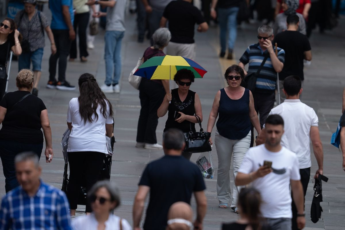 Sağanak yağış geliyor! Meteoroloji 13 il için sarı kodlu uyarı verdi İstanbul, Ankara, İzmir hava durumu