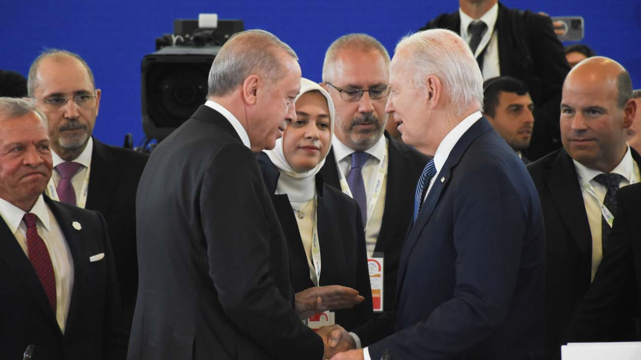 Erdoğan ve Joe Biden'dan ayaküstü sohbet