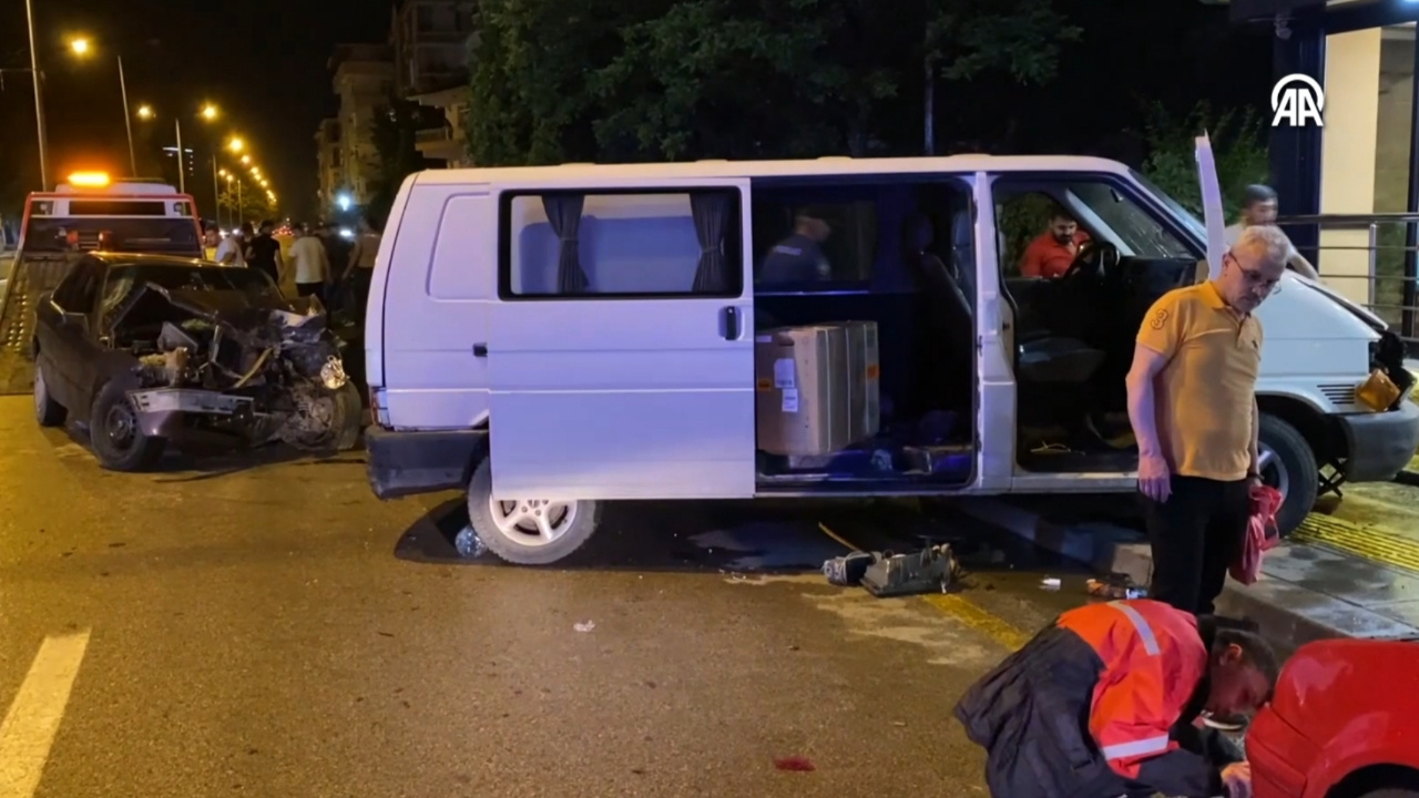 Ankara’da zincirleme trafik kazası: 3 yaralı