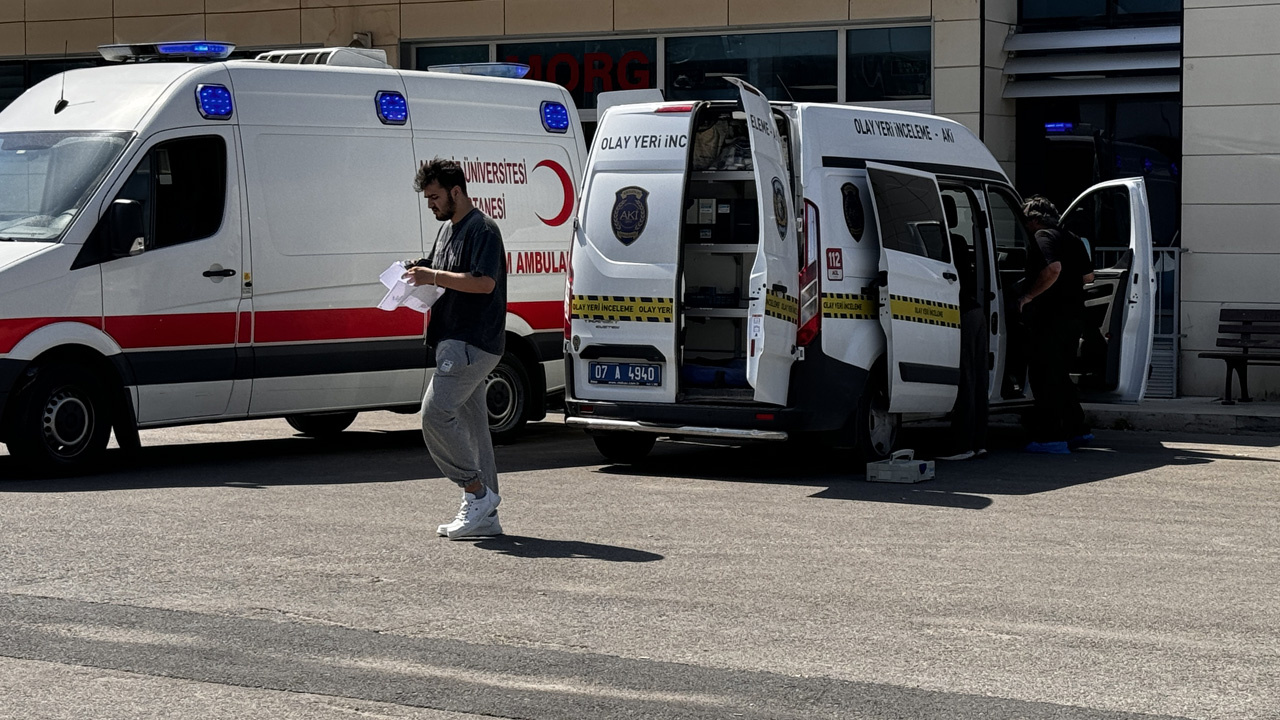 Antalya'da güvenlik görevlisinin korkunç sonu! Sevgililerin kavgasını ayırmak isterken...