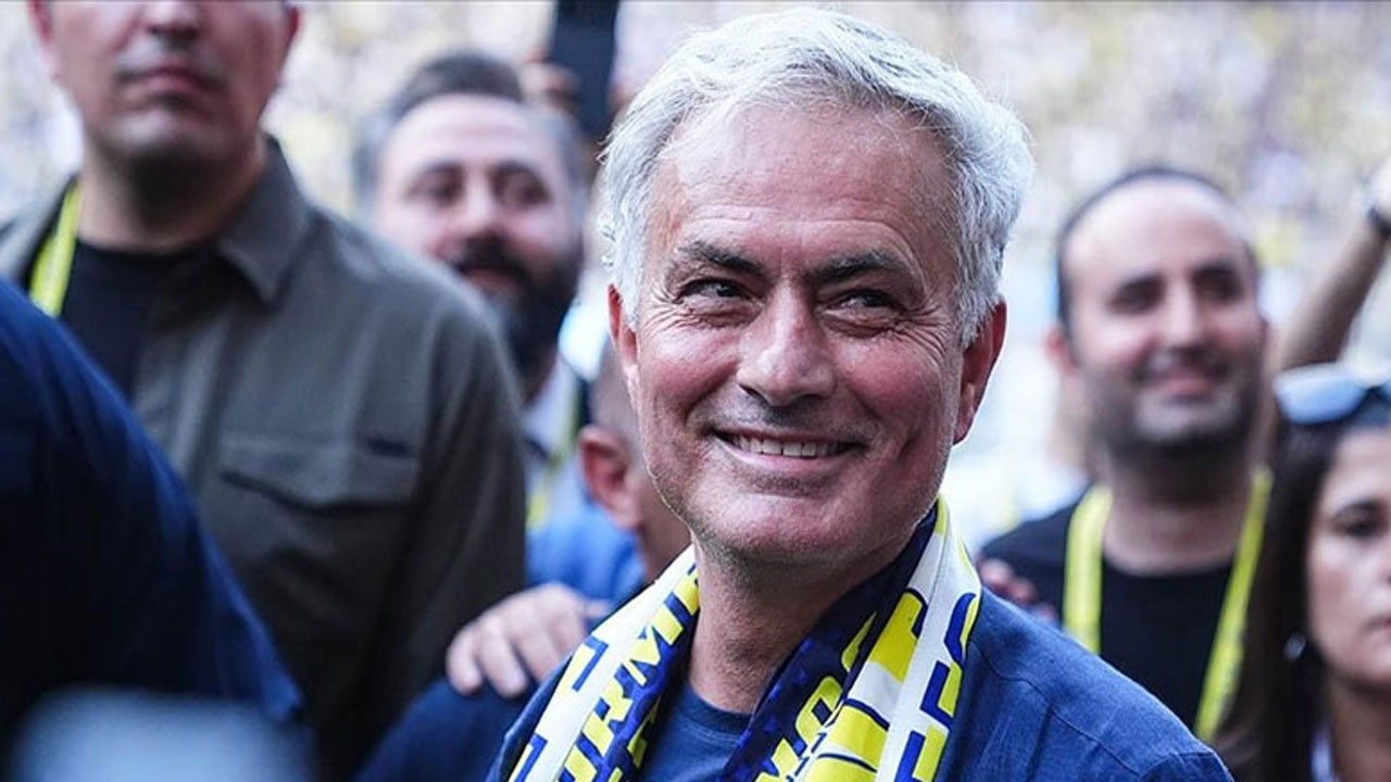 Jose Mourinho’nun takımında onlara yer yok! Fenerbahçe’de 5 yabancı futbolcunun bileti kesildi