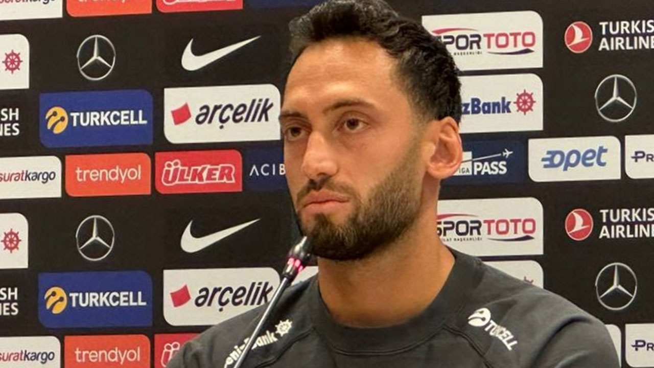 Hakan Çalhanoğlu kariyeriyle ilgili kesin kararını açıkladı