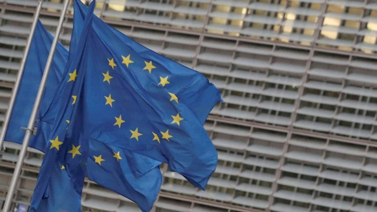 Gürcistan'ın Avrupa Birliği'ne katılım süreci askıya alındı