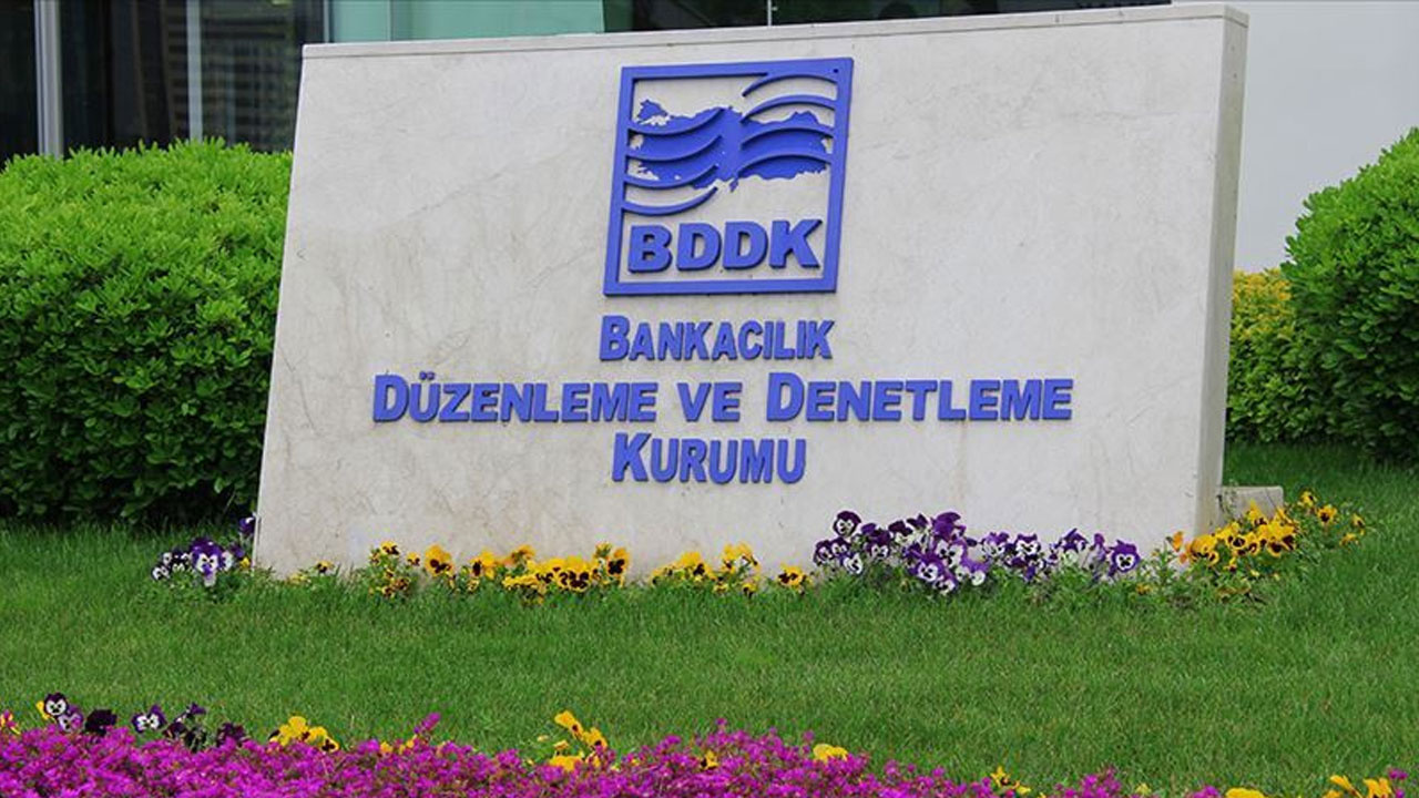 BDDK, bir şirkete faaliyet izni verirken bir şirketin faaliyet iznini iptal etti