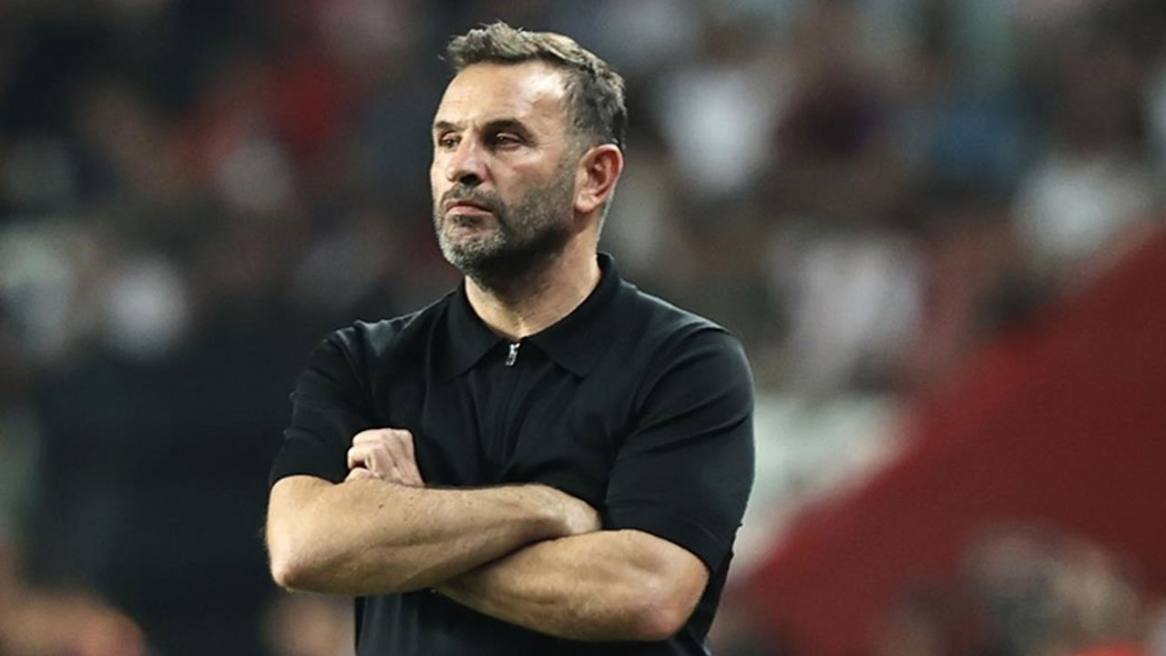 Galatasaray Teknik Direktörü Okan Buruk, taraftarlara transferde "Sabır" çağrısı yaptı