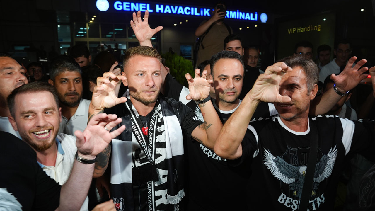 Beşiktaş'ın yeni tansferi İmmobile İstanbul'a geldi: Yeni sezon için hazırım