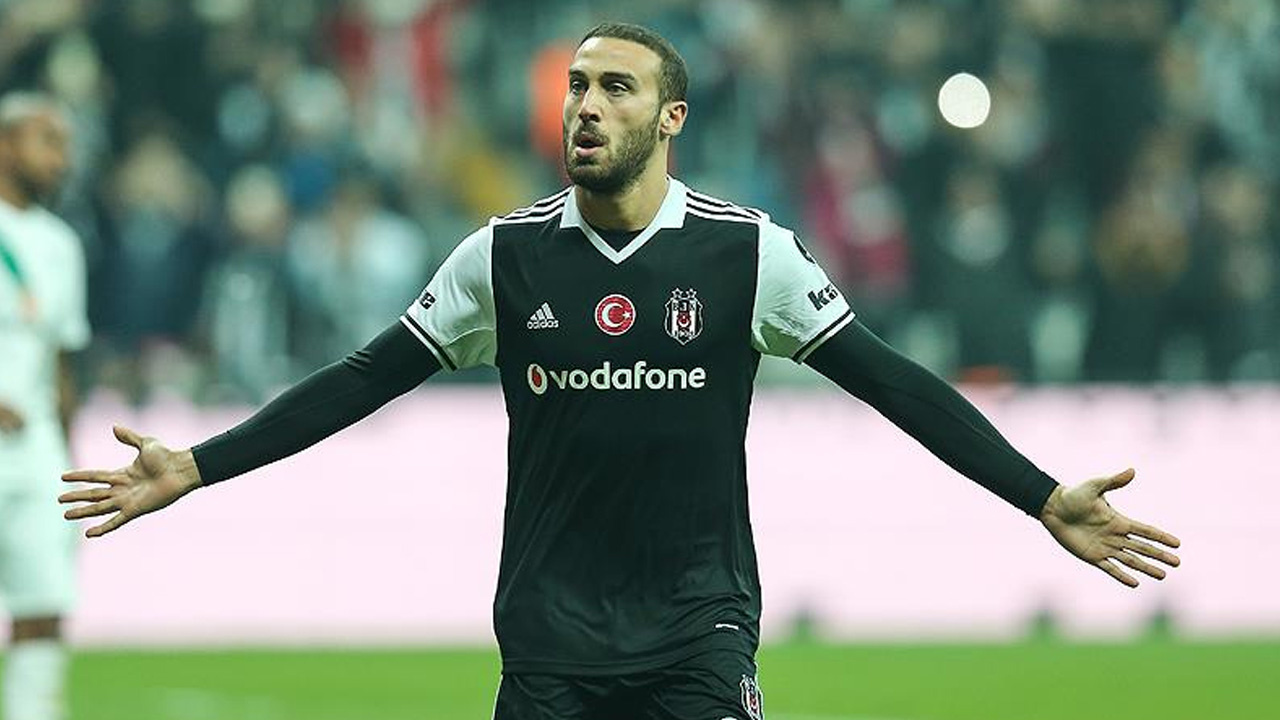 Transfer resmen açıklandı! Cenk Tosun, Fenerbahçe forması giymeye hazırlanıyor