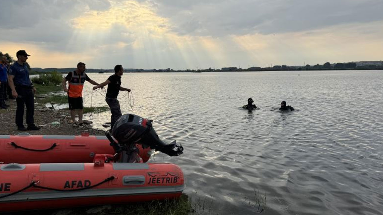 Meriç Nehri’nde kaybolan 2 gencin cansız bedenine ulaşıldı