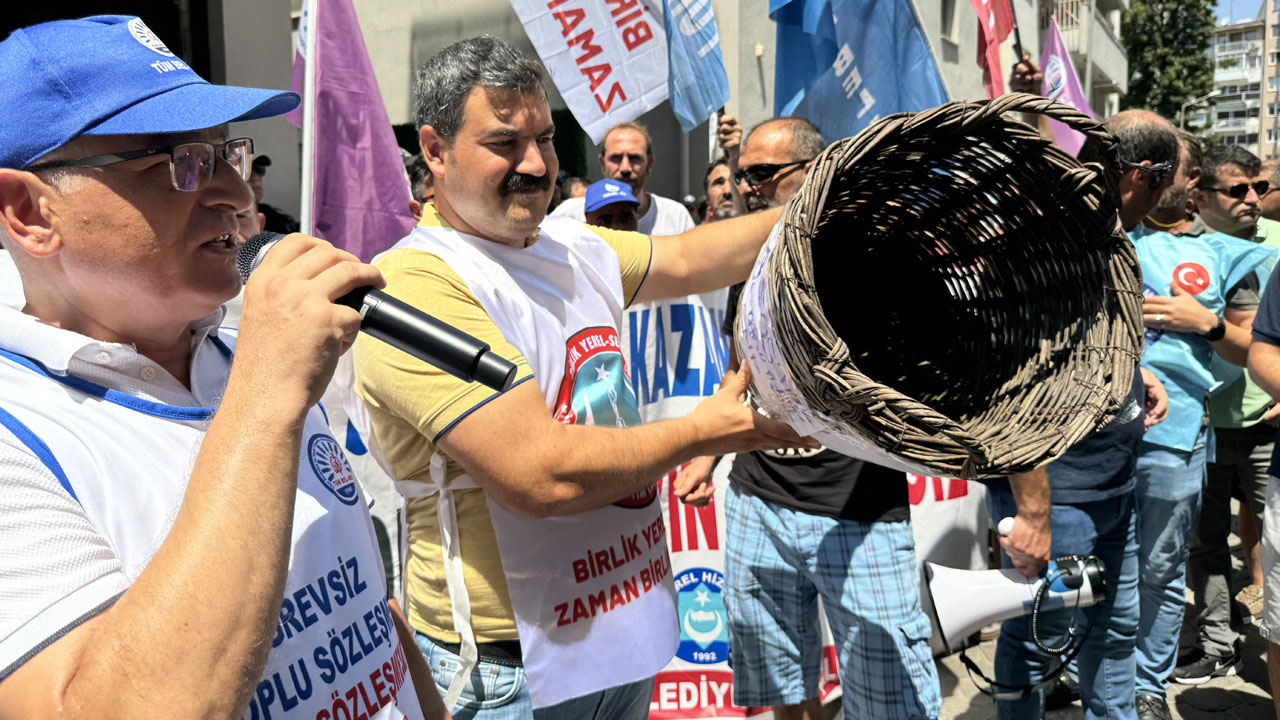 Özgür Özel Erdoğan'a 'verin küfeyi taşıyalım' demişti İzmir'deki eylemde küfe şoku