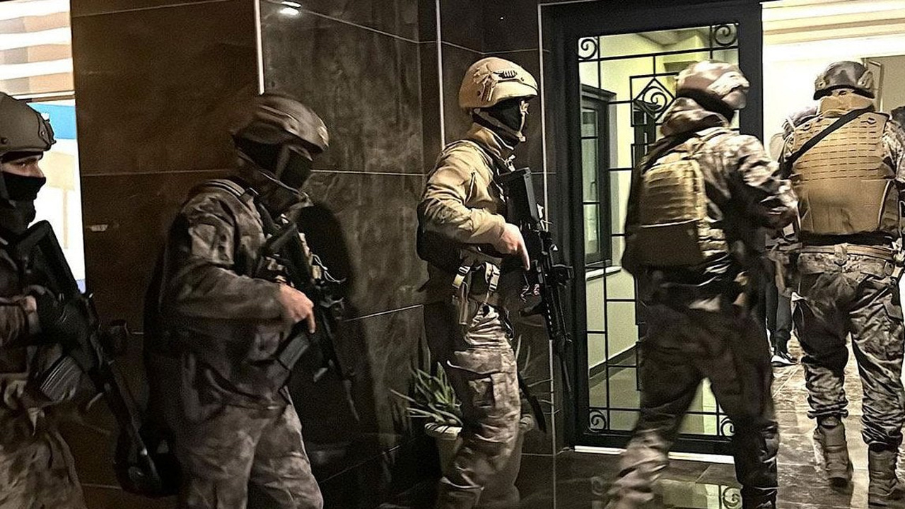 13 ilde IŞİD operasyonu: 72 gözaltı